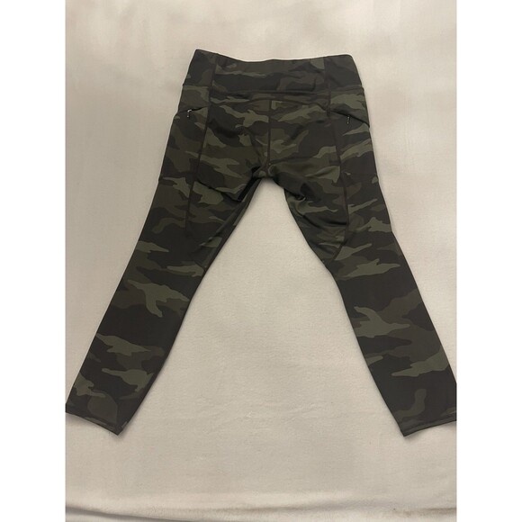 Athleta Pants - Athleta Camo Contender Leggings – Women’s Size 10 (Large) – Green Camouflage
